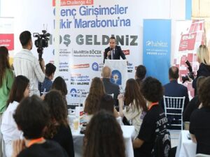 Antalya Büyükşehir Belediyesi Genç Teşebbüsçüler Fikir Maratonu başladı