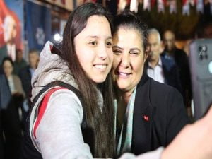 Aydın Büyükşehir Belediyesi Vatandaşları Klasik İftar Sofralarıyla Buluşturmaya Devam Ediyor