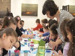 Çocuklar için ‘Sihirli Boya Fotoğraf Atölyesi’ Trump Arka Gallery’de, 15 Nisan Cumartesi