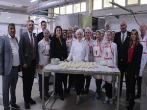 Ege Üniversitesi, yeni fırıncıların yetiştirilmesine yönelik kursa mesken sahipliği yapıyor