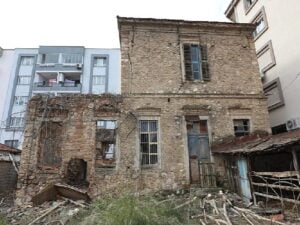 Gaziemir’in en eski yapısı tekrar doğacak