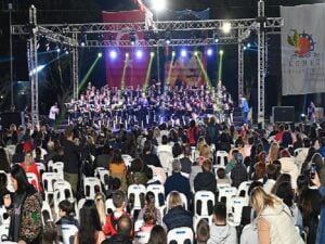 Gençlik Orkestrası gönülleri fethetti