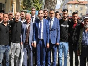 Karaman Belediyesinin bayramlaşma programı Ramazan Bayramının ikinci günü belediye hizmet binasında gerçekleşti
