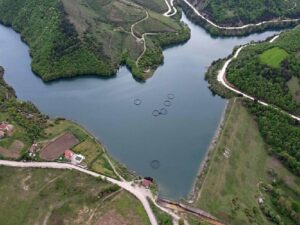 Karamürsel köy yolları nakış üzere işleniyor