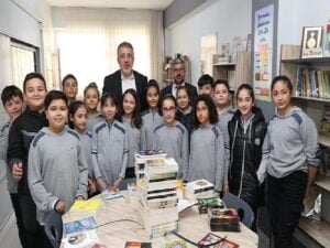 Kitap Tutkunu Öğrenciler İçin Ödüllü İmtihan