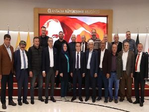 Lider Böcek Kırcami bölge muhtarlarıyla buluştu