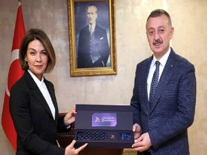 Lider Büyükakın, Azeri Başkonsolosu’nu konuk etti