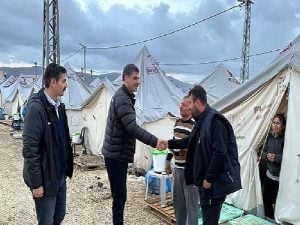 Lider Kocaman Hatay’da Depremzedelerin Yanında