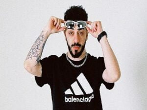 Müziğin Yeni Devri: EZA – Ben Böylemiydim