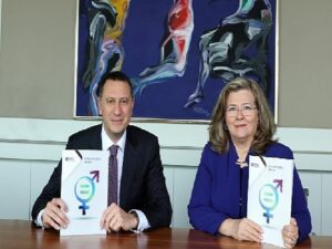 QNB Finansbank’tan cam tavanı kırmaya yönelik atılım