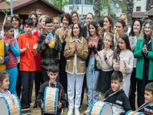 Selvi Kılıçdaroğlu İzmir’de kooperatifler ve çocuklarla buluştu