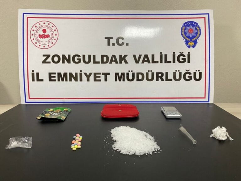 Kdz. Ereğli’de şüpheli şahıslarda uyuşturucu ele geçirildi