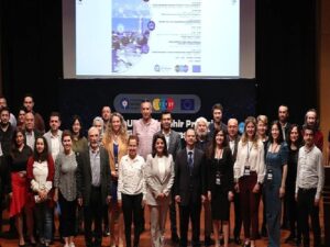 Antalya dijital kent olma yolunda ilerliyor