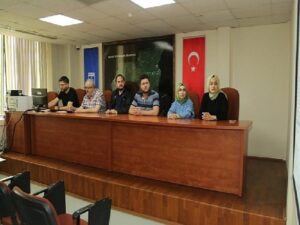 Büyükşehir’den Başiskele Yeşilyurt Mahallesine meydan ve park