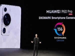HUAWEI, Avrupa lansman etkinliğinde inovatif yeni amiral gemisi eserlerini tanıttı