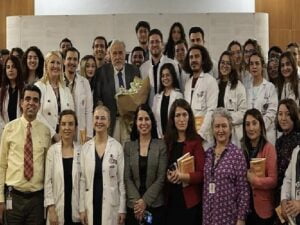 İlber Hoca tıp fakültesi öğrencilerine ve sıhhat çalışanlarına 570. Yılında İstanbul’un Fethini anlattı