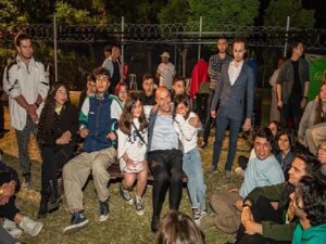 İzmir’de “Gençlik Festivali” heyecanı Lider Soyer çadır kampta gençleri ziyaret etti