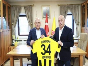 Lider Büyükekşi Akademi Ziyaretlerine İstanbulspor ile Devam Etti