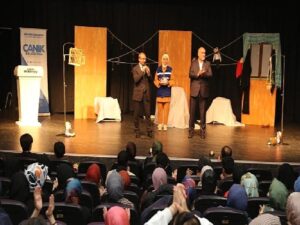 Lider Sandıkçı’dan Kudüs Çeşidi İkramı