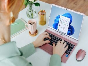 Monster Notebook’tan en teknolojik Anneler Günü armağanı