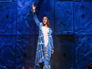 Notre Dame de Paris Müzikali Tüm Görkemiyle 21 Mayıs’a Kadar Devam Ediyor!