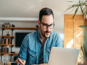 Özgür çalışanlar için dijital güvenlik teklifleri