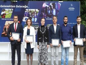 Rektör Hotar’dan TEKNOFEST’ten Muvaffakiyetle Dönen Deü’lülere Teşekkür