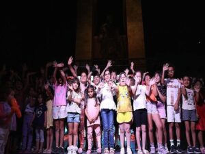 Didim’de çocuklar karnelerini mükemmel bir şenlikle kutladı