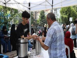İnegöl Belediyesi Yks İmtihanında Öğrencileri Ve Aileleri Yalnız Bırakmadı