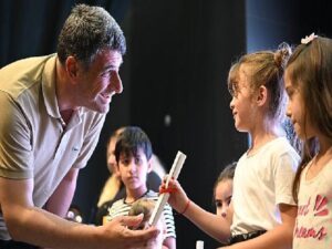 Kartepe genç akademi 2023 mazuniyeti 