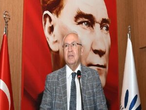 KİHEP dokümanlarını Lider Selvitopu verdi