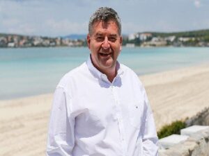 Lider Oran’dan yangın ve plaj kullanımı konusunda uyarı! “Bulduğumuz üzere bırakalım”