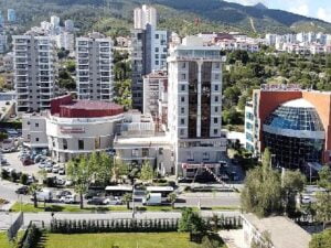 Narlıdere Belediyesi hizmet binasını yeniliyor