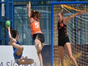 Plajda heyecan başladı