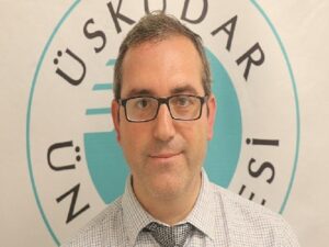 Prof. Dr. Burhan Pektaş: “Ebeveynler Dark Web’den çocuklarını korunmak için tedbir almalılar”