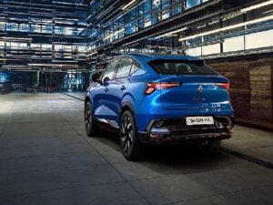 Renault eser gamının zirve noktasını oluşturacak yeni coupe SUV modeli Rafale’in dünya lansmanı gerçekleşti.