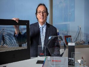 Türkiye İhracatında Rekor Kıran Yorglass Yılın İhracat Şampiyonları Ortasında