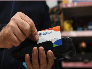 Yenişehir Belediyesi halk kart meblağlarını bayram öncesinde yatırdı