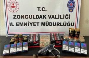 Kdz. Ereğli tekel bayide ruhsatsız tabanca ve birçok kaçak ürün yakalandı