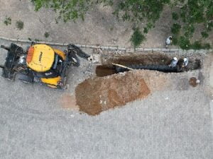 15 Temmuz Mahallesi Muhsin Yazıcıoğlu Bulvarı’nda yağmur suyu sınırı için çalışmalar başladı