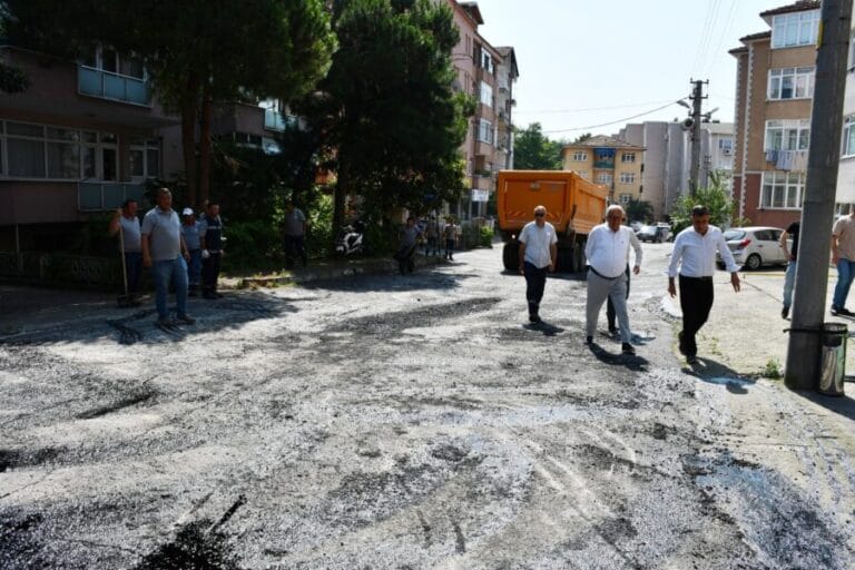 ASFALT ÇALIŞMALARI TAM GAZ DEVAM EDİYOR