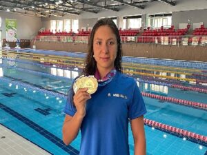 Abdi İbrahim’in sponsor olduğu Merve Tuncel ve Emre Sakcı’dan 5 altın, 2 gümüş madalya