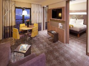 Akfen GYO’nun Accor Kümesi tarafından Türkiye’de işletilen 15 otelinde 10 milyonuncu konuk ağırlandı