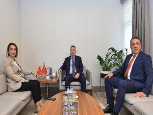 Belediye lideri Savran’dan adana valisi Elban’a ziyaret 