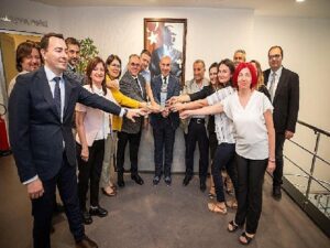 ESHOT’un mahzurları kaldıran projesine özel ödül