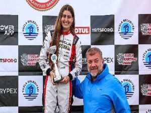 Genç Bayan Pilot Çebi’den Bir Birincilik Daha