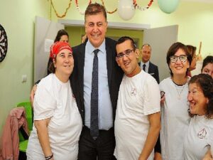 İzmir’de tek: Karşıyaka’nın manisiz merkezi umut oldu