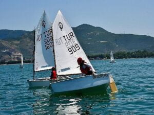 İznik Gölü’nde madalyalar sahiplerini buldu