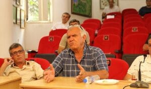 Lider deveciler muhtarlarla toplantı düzenledi 