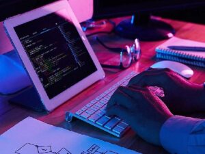 Türkiye’de Yazılım Pazarı Geliri 600 Milyon Dolar ile Dünyada %0,08 Hisseye Sahip